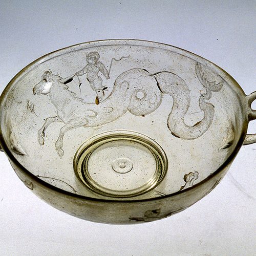 two-handled-glass-bowl-from-a-grave-on-the-island-of-siphnos-50.jpg